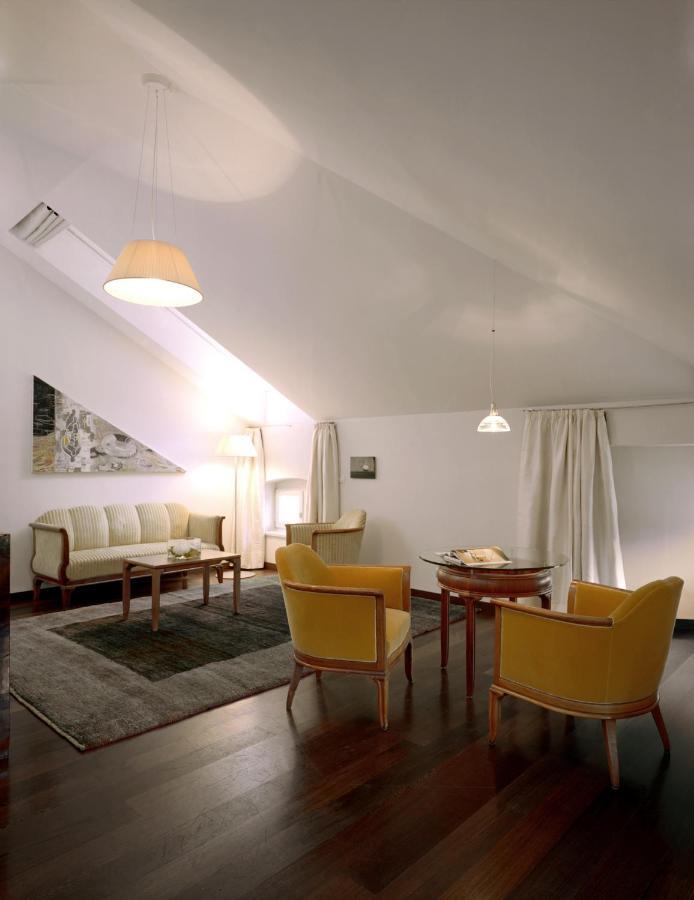 Hotel Greif, A Member Of Design Hotels Bozen Extérieur photo