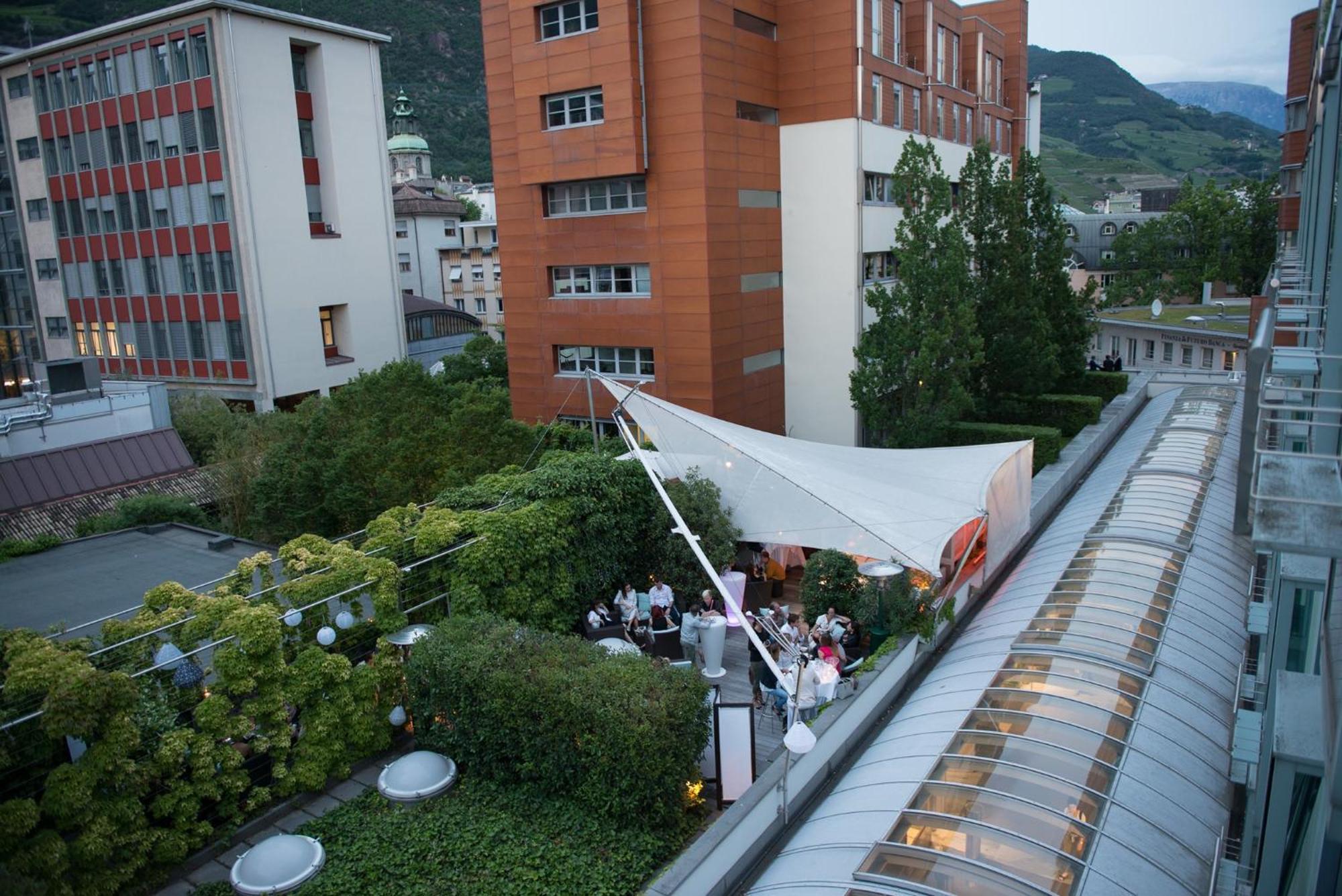 Hotel Greif, A Member Of Design Hotels Bozen Extérieur photo