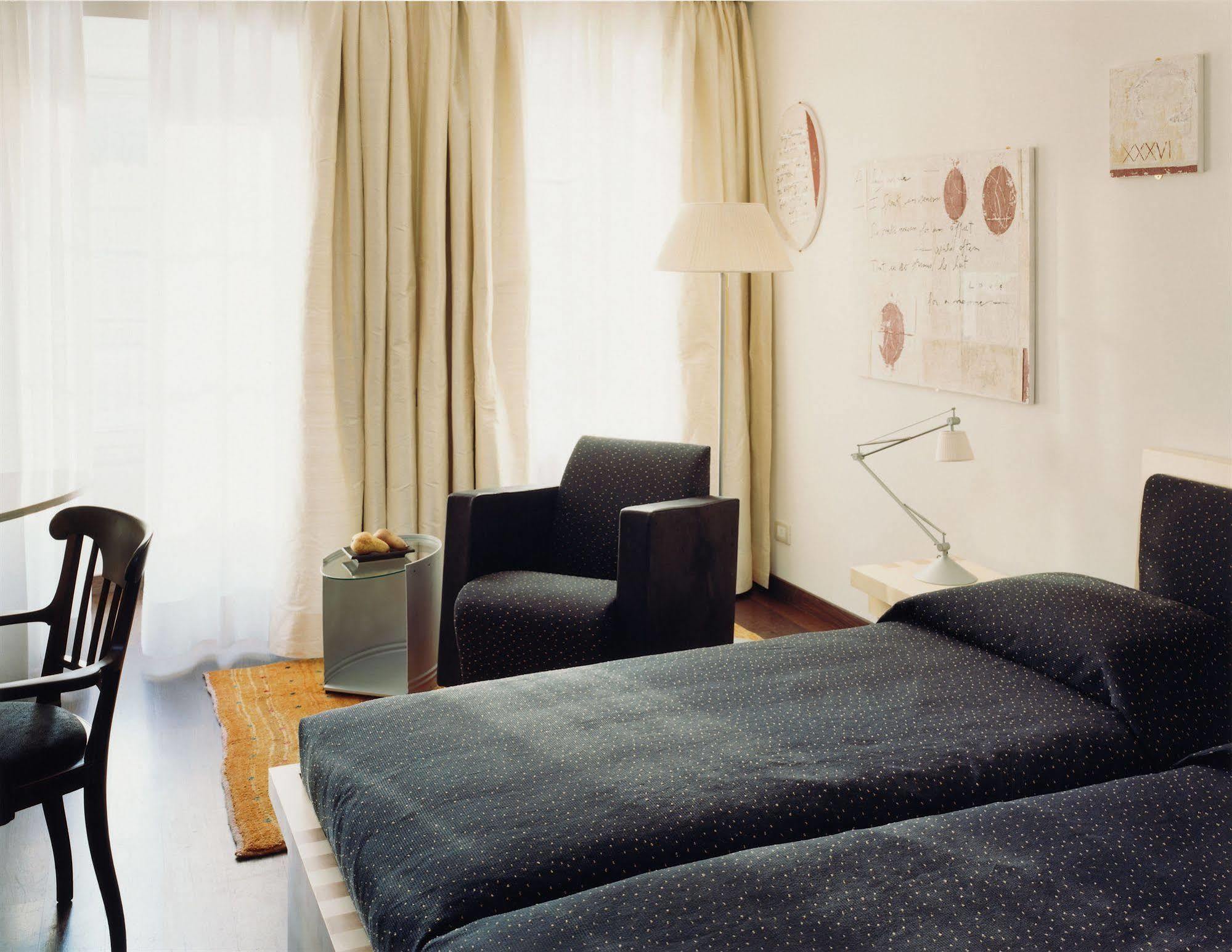 Hotel Greif, A Member Of Design Hotels Bozen Extérieur photo